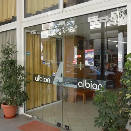 Hotell Albion 2*